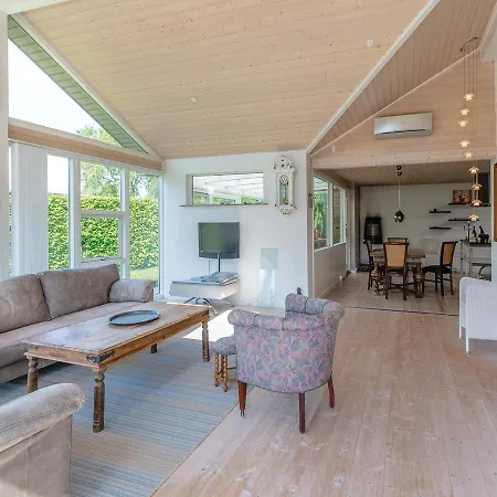 度假居 Three-bedroom Holiday In