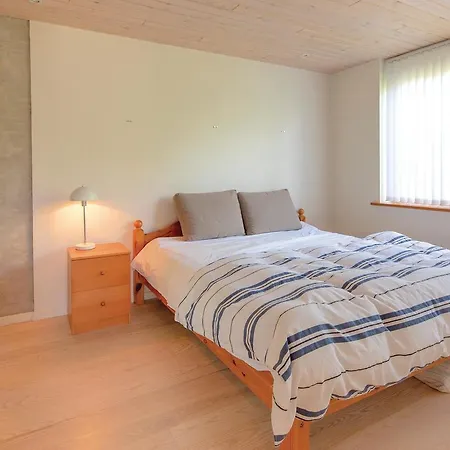 Three-bedroom Holiday In